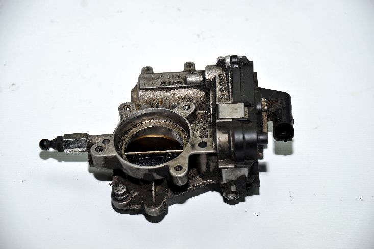 RENAULT LATİTUDE ÇIKMA YEDEK GAZ KELEBEGI_78F